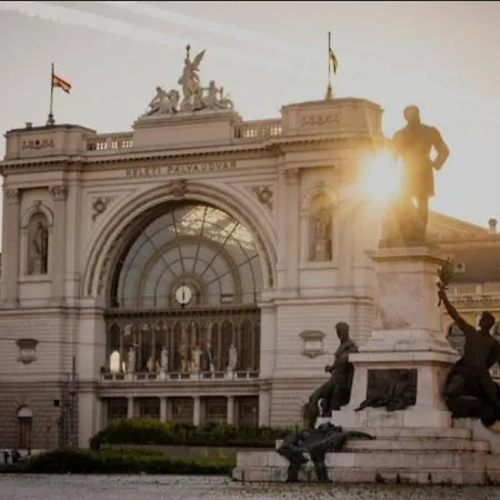 Alexander Guestrooms Budapest Exterior photo